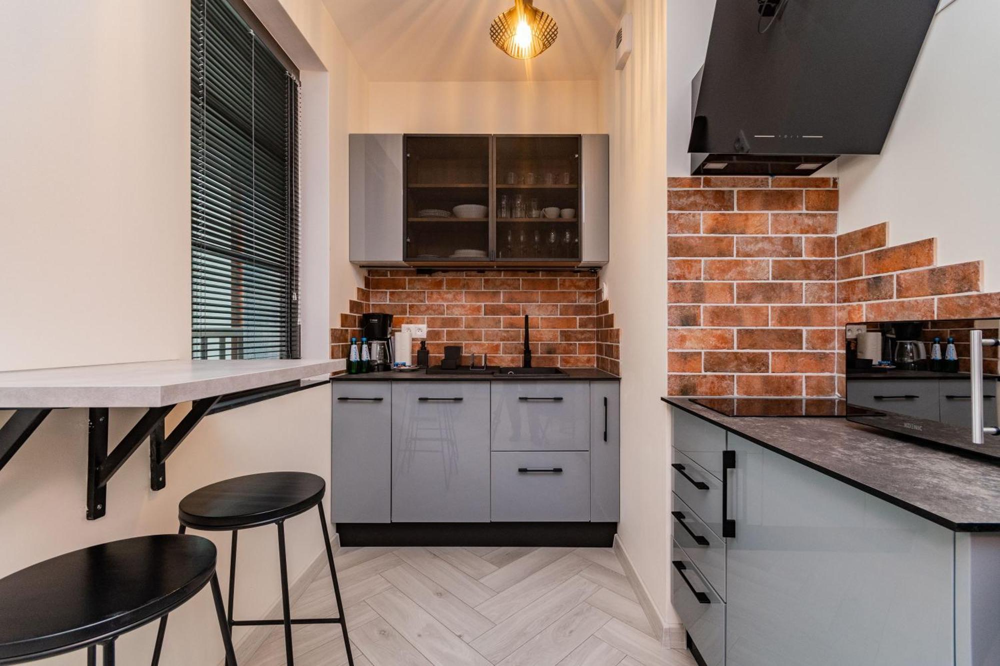 Grand Apartments - Doki Living & Foodhall Гданск Екстериор снимка